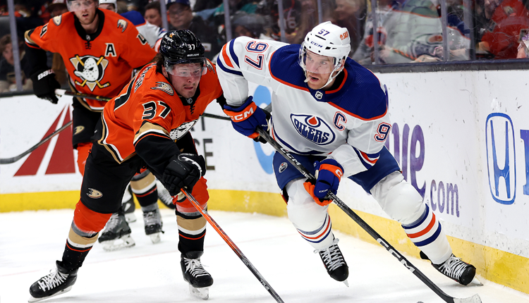 Ducks vs. Oilers (December 31) | Honda Center